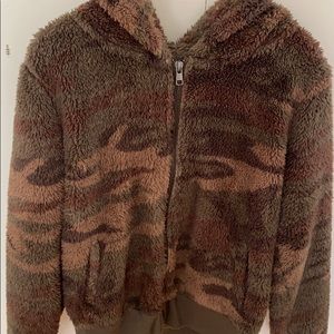 Camo zip up